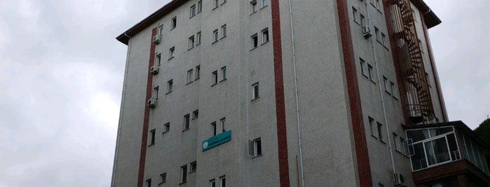 Hopa Öğretmenevi ve Akşam Sanat Okulu is one of Örtmen Evleri.