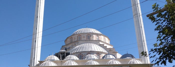 Fatih Camii is one of Eskişehir Camileri.