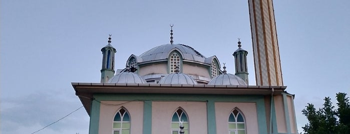 Kerimoğlu Camii is one of Camiler.