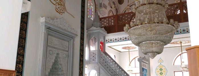 Çarşı Camii is one of Gezilen mekanlar.