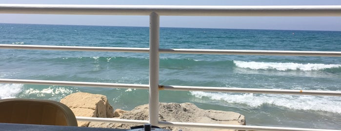 Kourion Beach is one of Irena'nın Beğendiği Mekanlar.