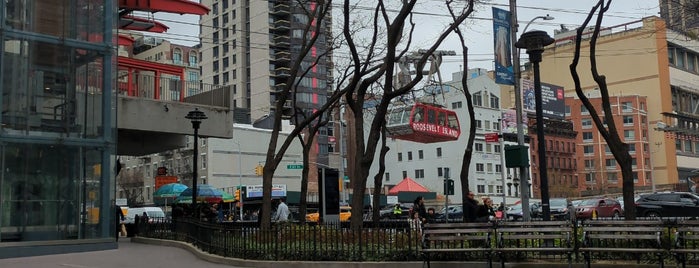 Tramway Plaza is one of NYC2018.