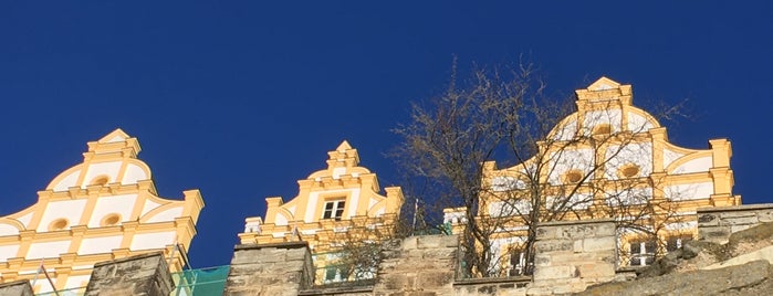 Schloss Bernburg is one of Locais salvos de Torsten.