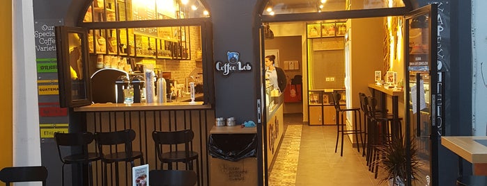 Coffee Lab is one of Santorini.