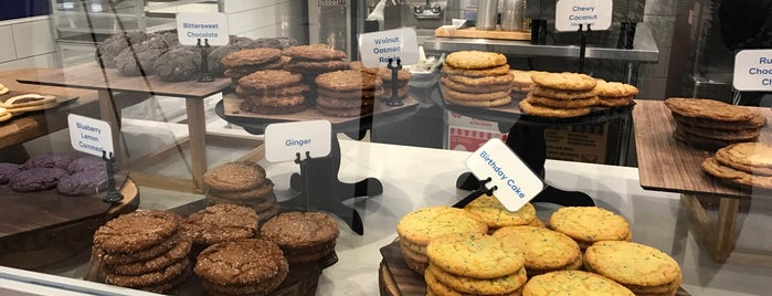 Rustica Cookies and Creamery is one of Lugares favoritos de Jake.