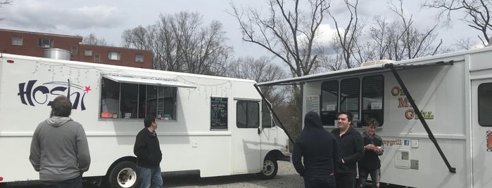 Pittsburgh Taco Truck is one of Lieux qui ont plu à Jackie.