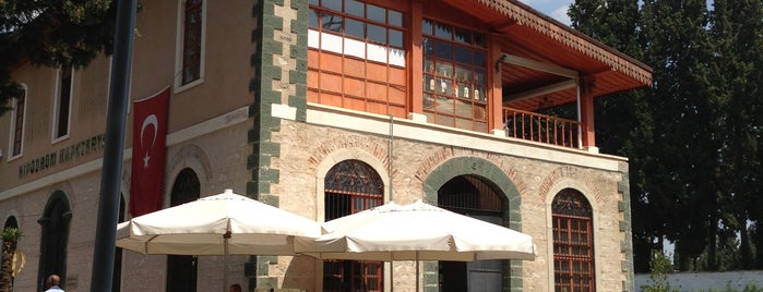 Hipodrom Kafeterya is one of Gul'un Beğendiği Mekanlar.