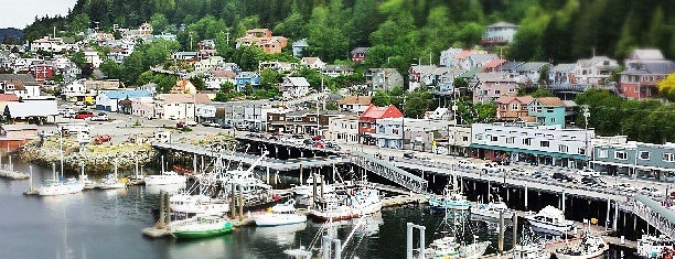 Ketchikan, Alaska Pier One is one of Lugares favoritos de Fabiola.