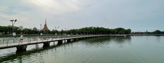 Kaen Nakhon Lake is one of ขอนแก่น.