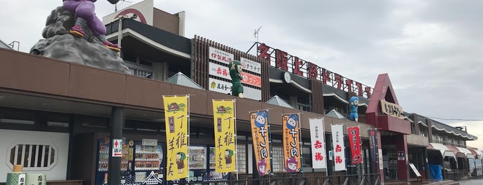 名阪上野ドライブイン is one of 気になる.