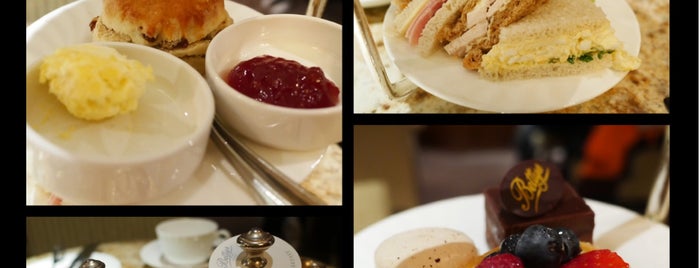 Bettys Café Tea Rooms is one of Jackyさんのお気に入りスポット.