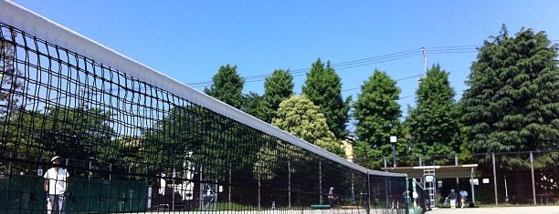 碑文谷テニスコート is one of Tennis Courts in and around Tokyo.