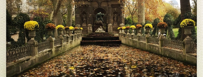 Jardin du Luxembourg is one of Paris.