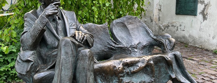 Statue Of Jana Karskiego is one of Polsko.