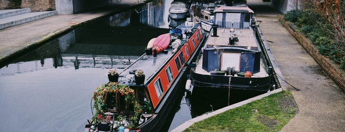 Regent's Canal is one of jason : понравившиеся места.