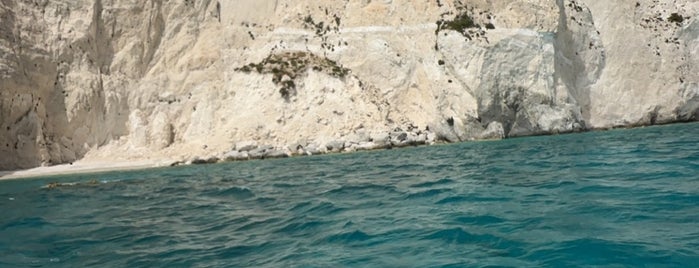 Porto Schiza is one of Zakynthos.