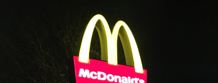 McDonald's is one of Straiton Retail Park.