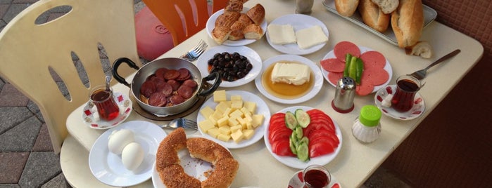 Menemenci is one of Kahvaltı.