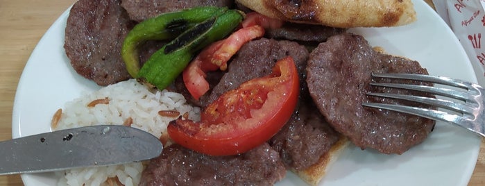 Özen Kebap is one of food tr.