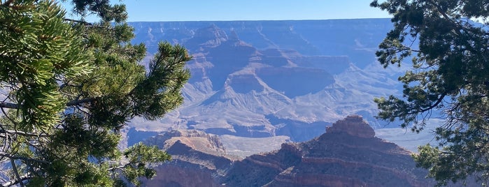 Mather Point is one of Road trip national parks.