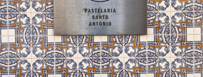 Pastelaria Santo Antonio is one of Lisbon.