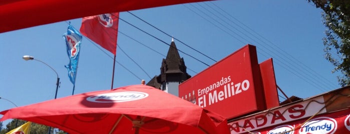Empanadas " El Mellizo" is one of Lugares favoritos de Cristobal.