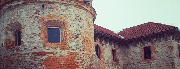 Замок князів Острозьких / Castle Princes of Ostrog is one of Ukraine. Castles.