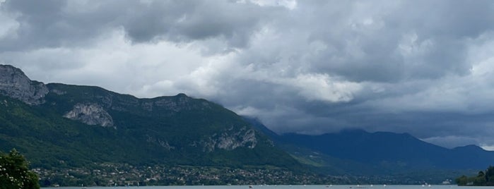 Lac d'Annecy is one of Loisirs.