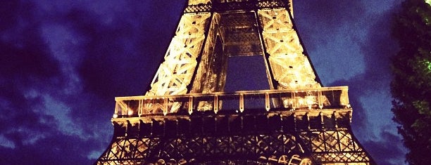 Menara Eiffel is one of Места, где сбываются желания. Весь мир.