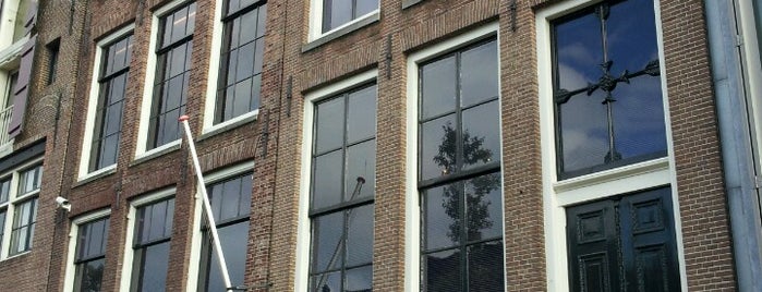 Дом Анны Франк is one of Amsterdam 2018.