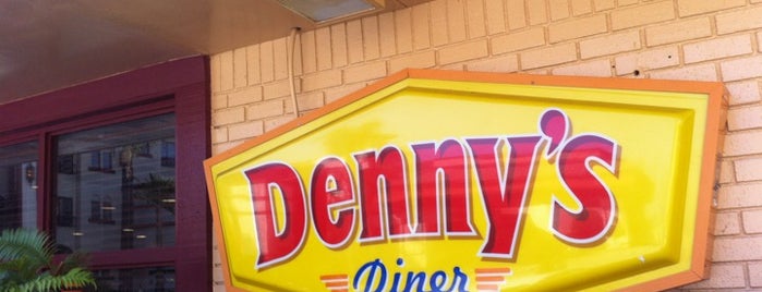 Denny's is one of Locais curtidos por Angel.