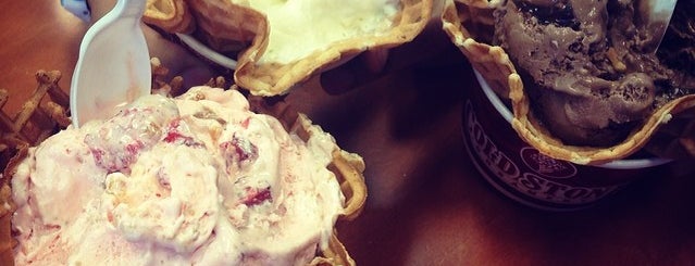 Cold Stone Creamery is one of The 7 Best Places for a Pumpkin Pie in Orlando.