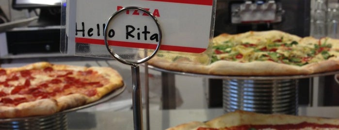 Hello Pizza is one of Tempat yang Disimpan Rex.