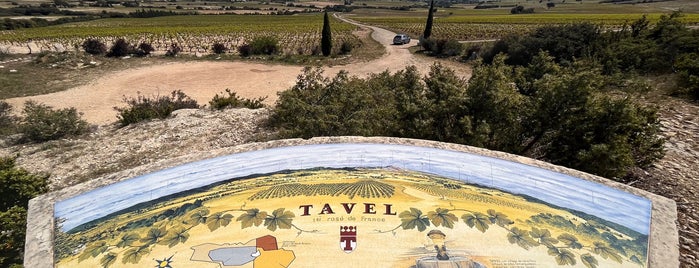 Table d'orientation de Tavel is one of Tourisme dans le Gard.