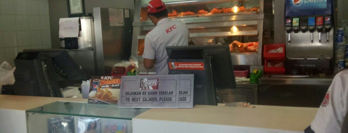 KFC Singaraja is one of Bali Experience 2013.