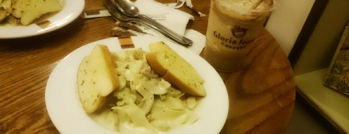 Gloria Jean's Coffee is one of The 15 Best Places That Are Good for Dates in Dhaka.