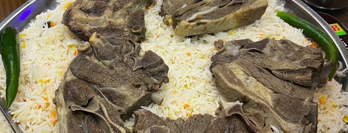 Mr. Kabab & Biryani is one of kl slgr food.