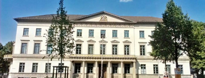 Wangenheimpalais is one of Hannover (Master-Liste).