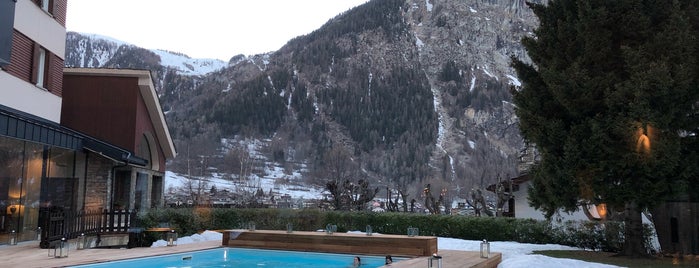 Grand Hotel Royal & Golf is one of Courmayeur.