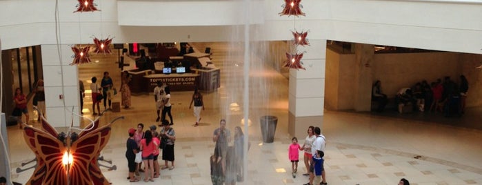 Aventura Mall is one of miami.