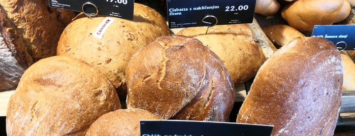 Náš chléb, vaše pekárna is one of ST6.