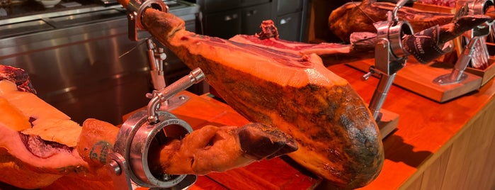 Don Jamon, Ham session is one of Barcelona.