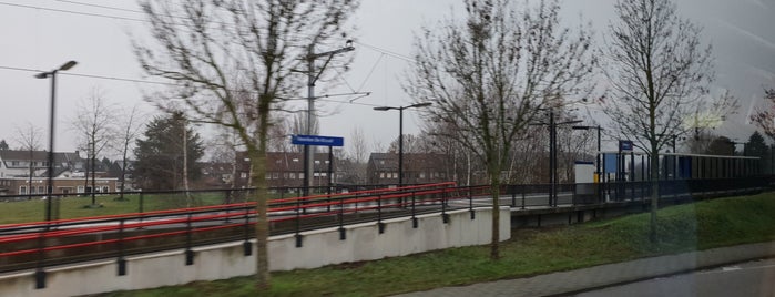 Station Heerlen de Kissel is one of Treinstations.