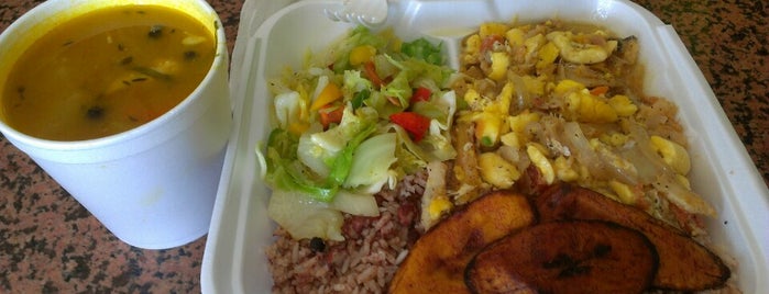 Wi Jammin Caribbean Restaurant is one of Edmund's Saved Places.