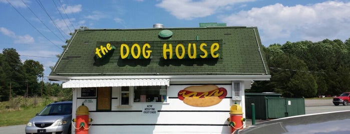 The Dog House is one of I Never Sausage a Hot Dog!.