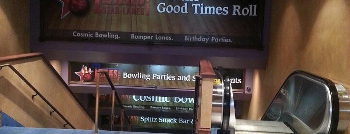 Texas Station Bowling Center is one of Orte, die Jimmie gefallen.