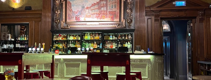 Lady Abercorn’s Pub & Kitchen is one of London bars & cafés.