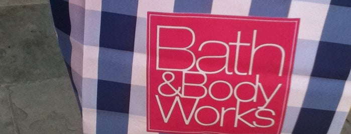 Bath & Body Works is one of Orte, die Veronica gefallen.