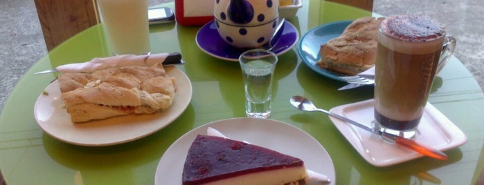 Café Mawen is one of Posti che sono piaciuti a Miya.