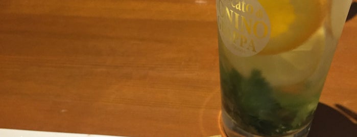 Salada daysラム&パクチー is one of 三軒茶屋.